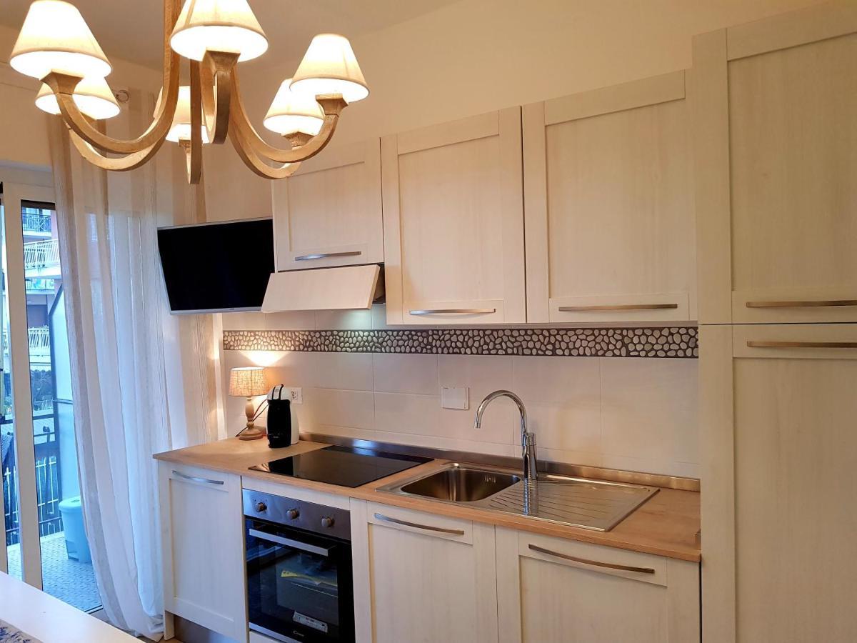 Il Timone Apartment Riva Ligure Bagian luar foto