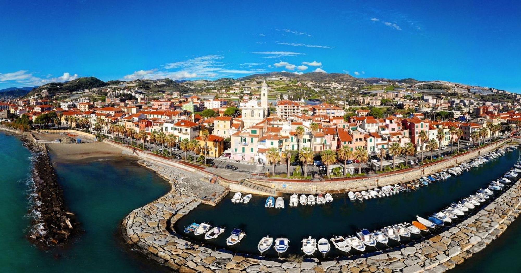 Il Timone Apartment Riva Ligure Bagian luar foto